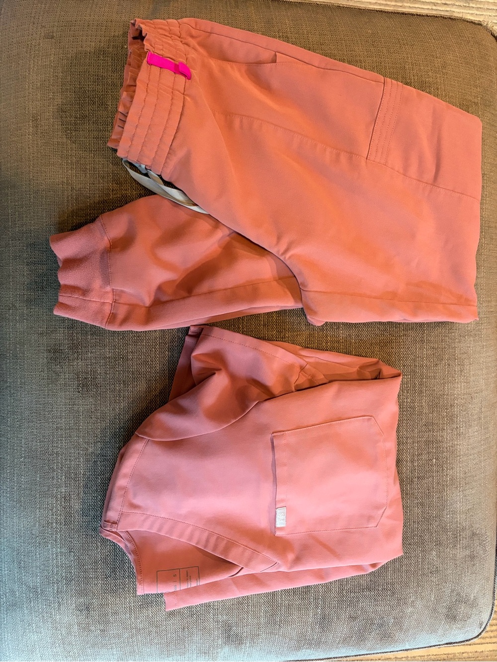 Figs Scrub Set in Mauve Pink